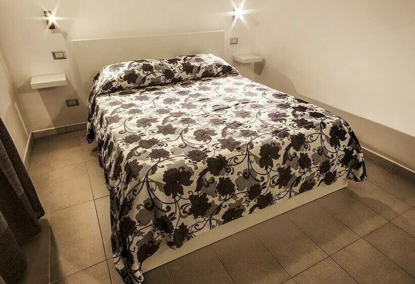 اتاق استاندارد, B&b Opera Suites