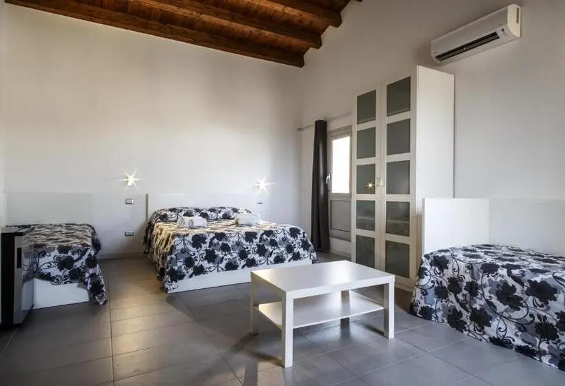 اتاق خانوادگی, B&b Opera Suites
