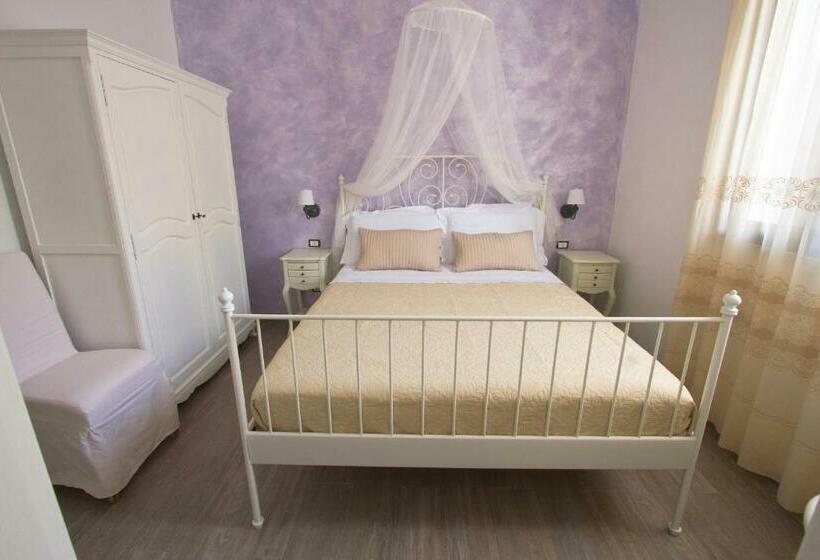 스탠다드 룸, Venustas