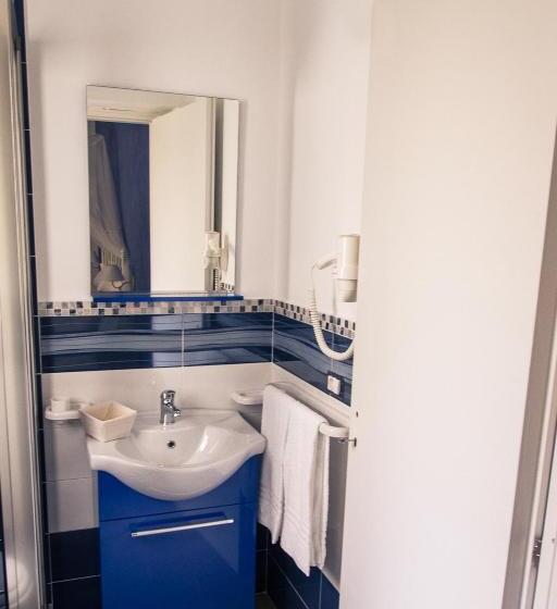 스탠다드 룸, Venustas