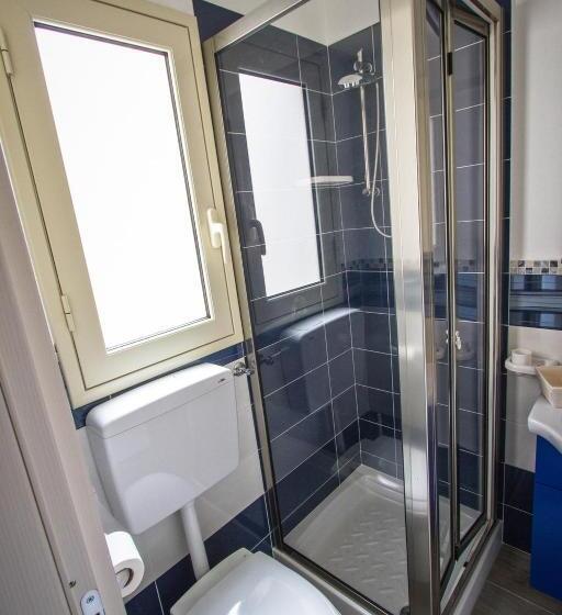 스탠다드 룸, Venustas