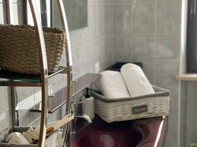 اتاق استاندارد, Verona Rooms