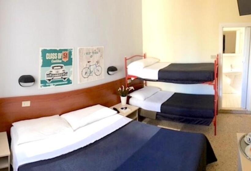 スタンダード4人部屋, Byron