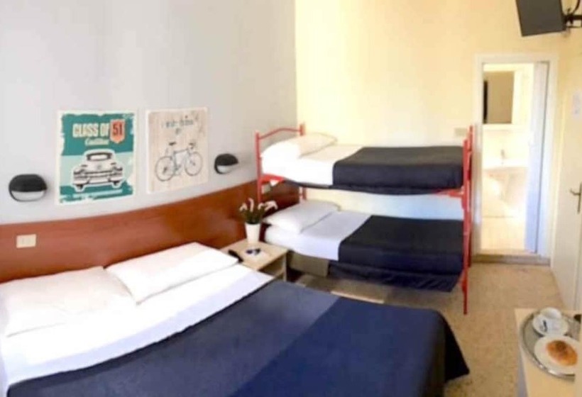 スタンダード4人部屋, Byron