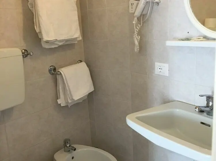 Standard-huone, Nuova Doel