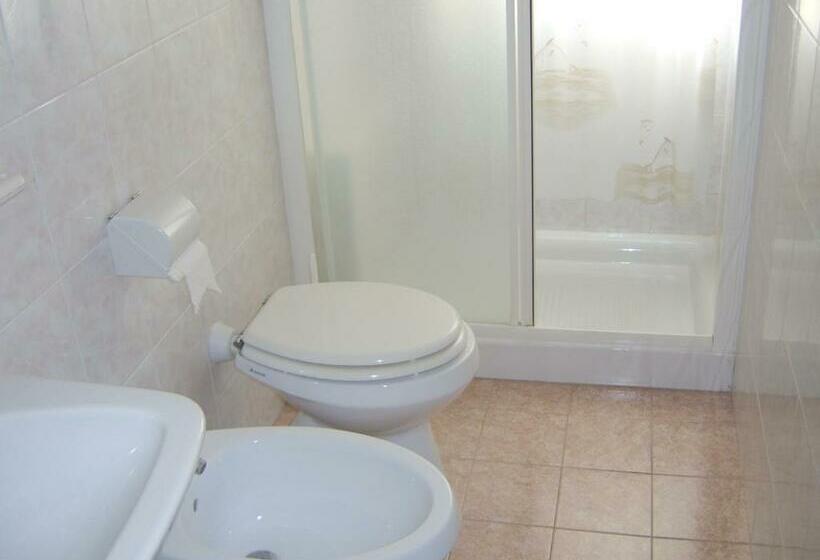 스탠다드 트리플 룸, Nuova Doel