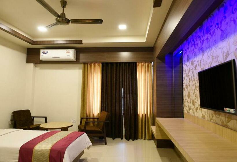 Chambre Deluxe, Rituraj