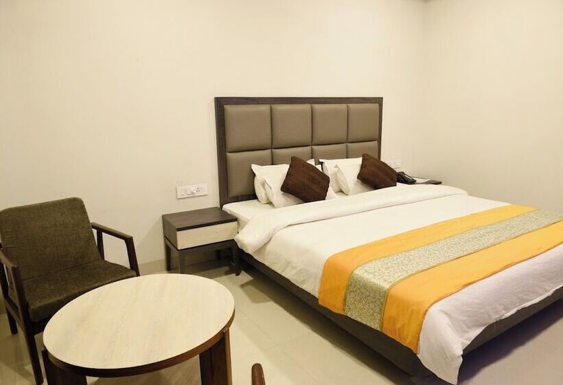 Chambre Deluxe, Rituraj