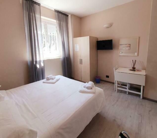 标准间, Vela Bianca H & R