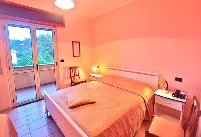 Четырехместный Номер Стандарт, Viteama