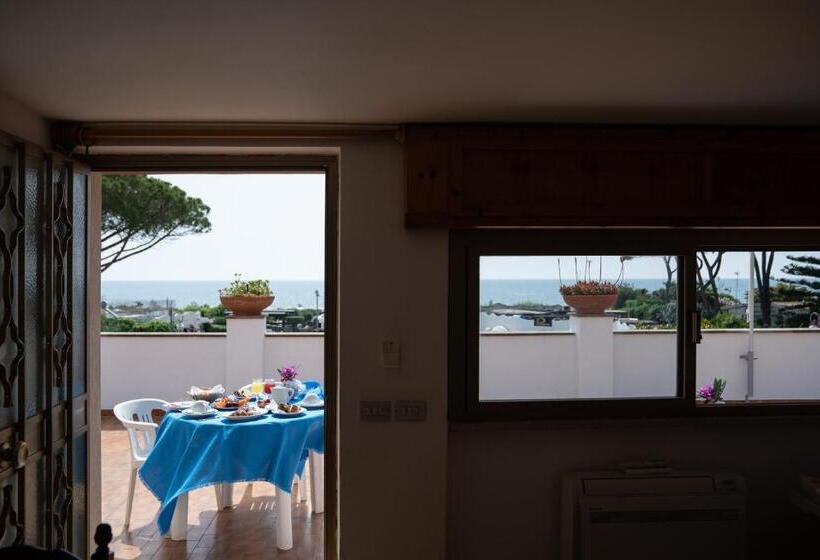 海景套房, Vittoria