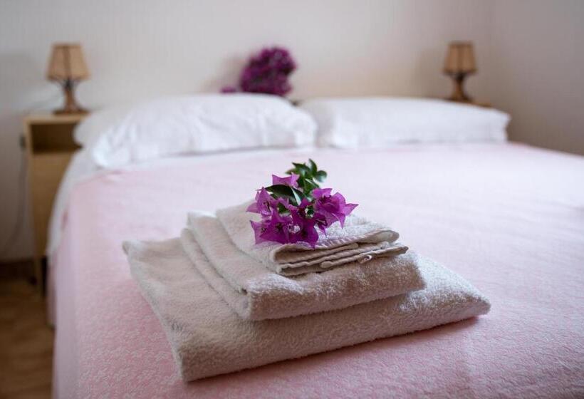 海景套房, Vittoria