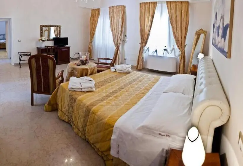 デラックスの４人部屋, Palazzo Volta Boutique Luxury B&b