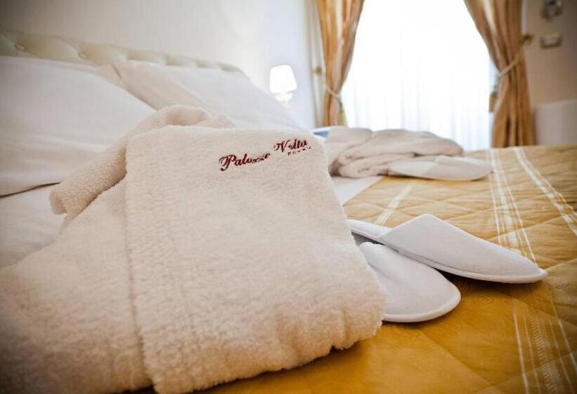 带大床的标准间, Palazzo Volta Boutique Luxury B&b