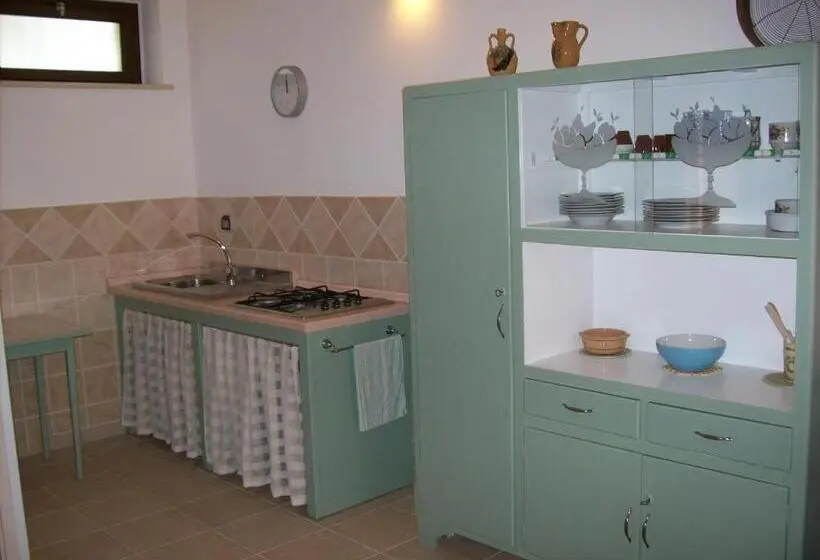 Estudio Estándar, B&b Elda Salento