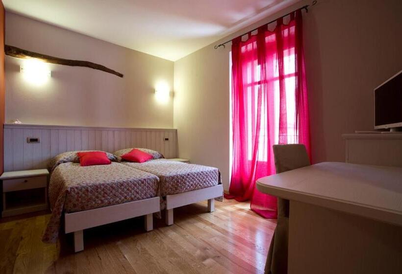 Трехместный Номер Deluxe, B&b La Ceramica Moline
