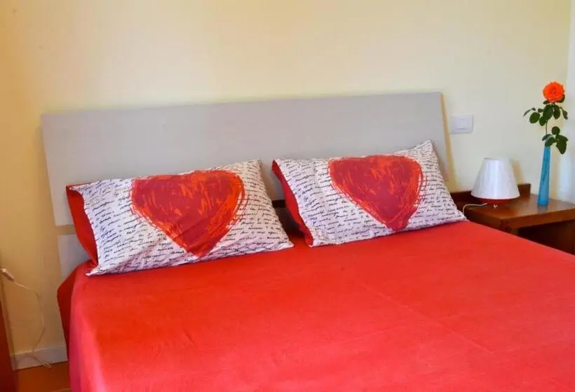 اتاق ساده سه‌ نفره, B&b Sotto Le Stelle