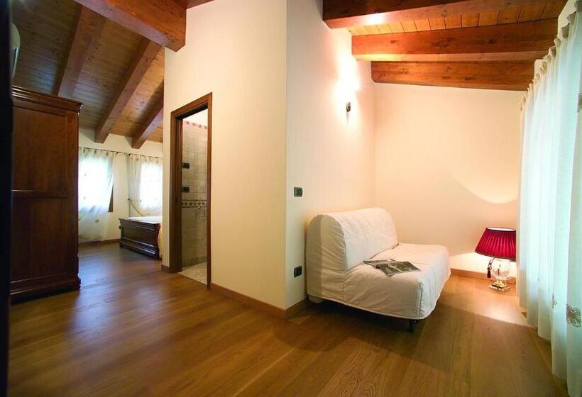 غرفة قياسية رباعية, Alloggio Franciscus