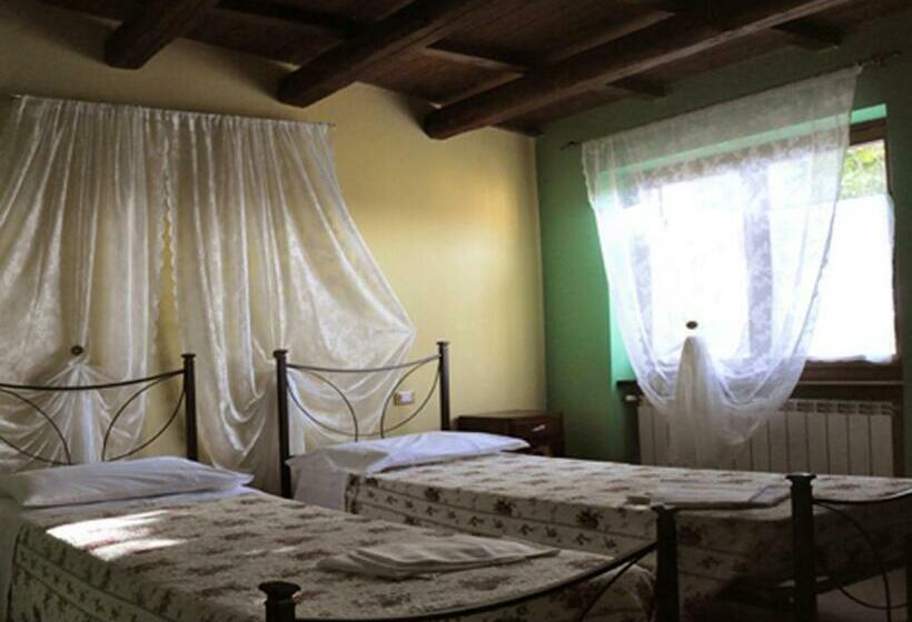 Номер Стандарт, Country House Al Faraone