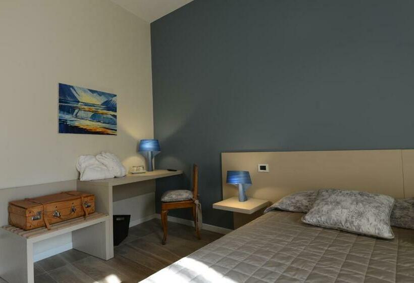 标准间带阳台, Daman Rooms & Breakfast