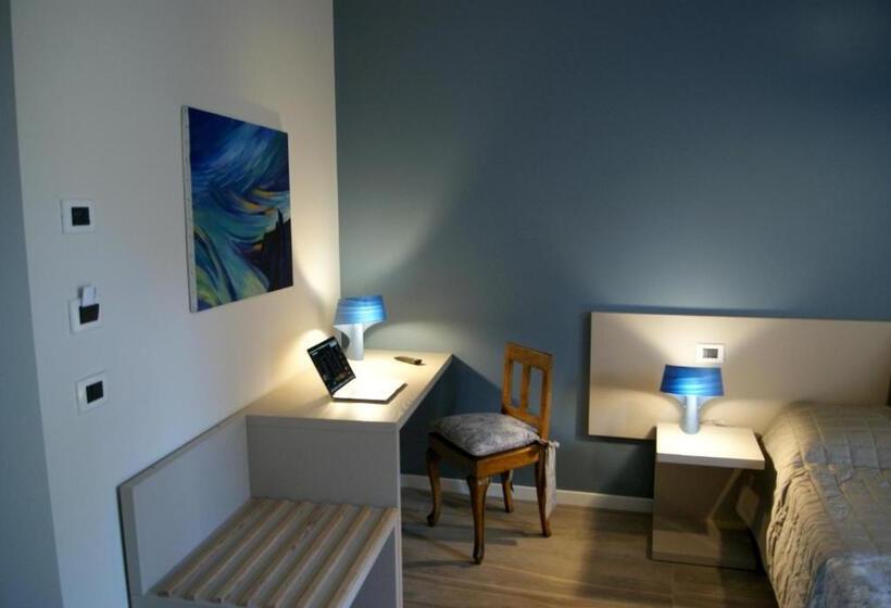 标准间带阳台, Daman Rooms & Breakfast