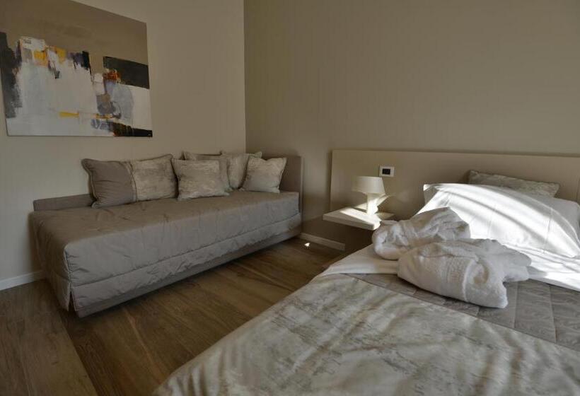 带阳台的三人标准间, Daman Rooms & Breakfast