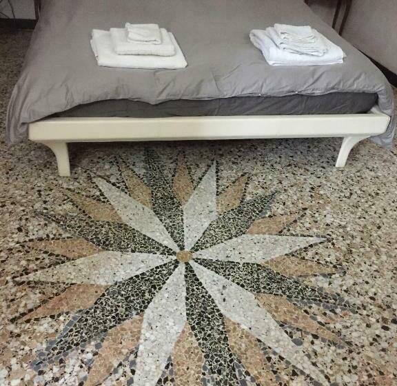 Chambre Deluxe, Due Papi