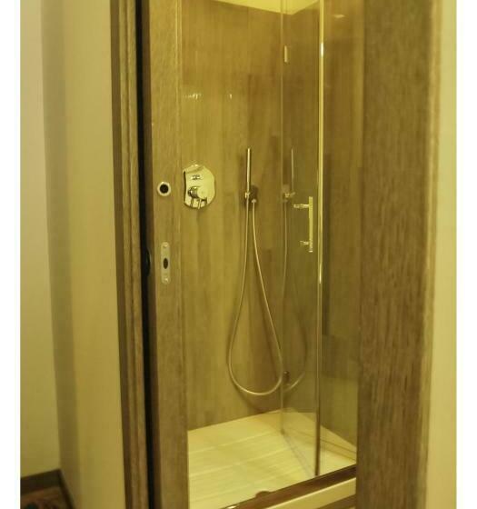 اتاق لوکس, Il Campanile