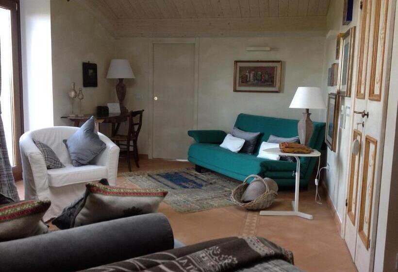 شقة 3 غرف, Monterosato Country House