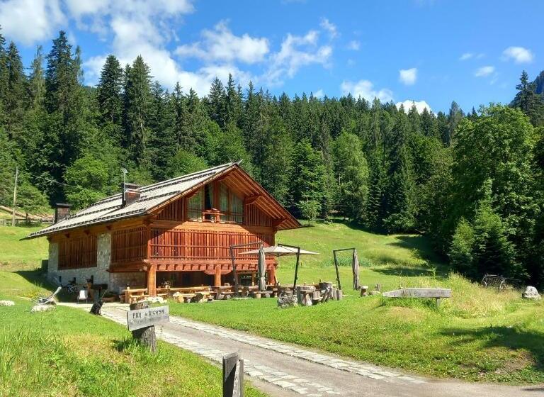 シャレー1寝室, Pra De La Casa