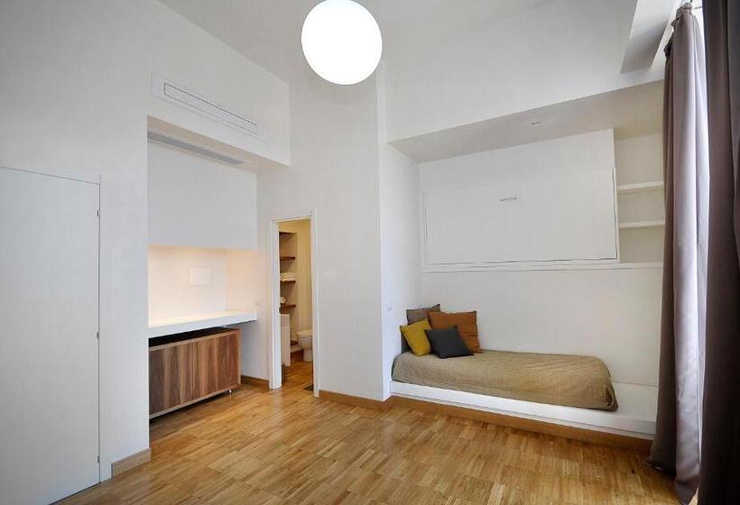 غرفة سوبيريور ثلاثية مطلّة علي البحر, Villa Battista