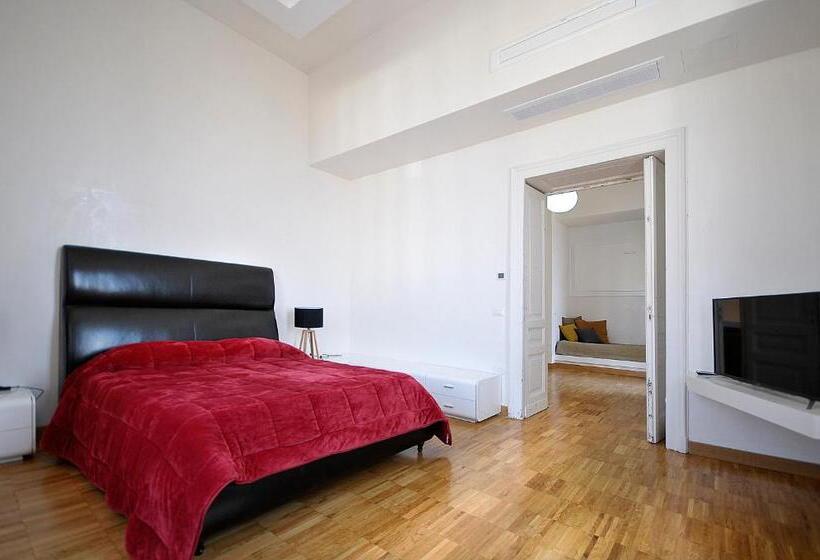 غرفة سوبيريور ثلاثية مطلّة علي البحر, Villa Battista