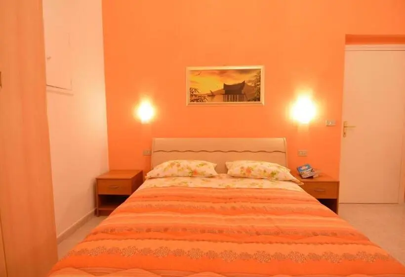 Standard Kolmen Hengen Huone, Bed & Breakfast Casalino