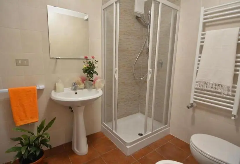 Standard Kolmen Hengen Huone, Bed & Breakfast Casalino