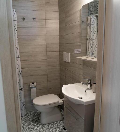 إستديو عائلى, Bed & Breakfast Mafi