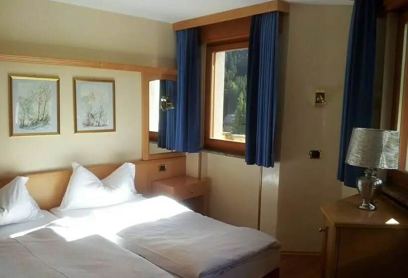 マウンテンビュースタンダードルーム, Chalet Brigitte B&b