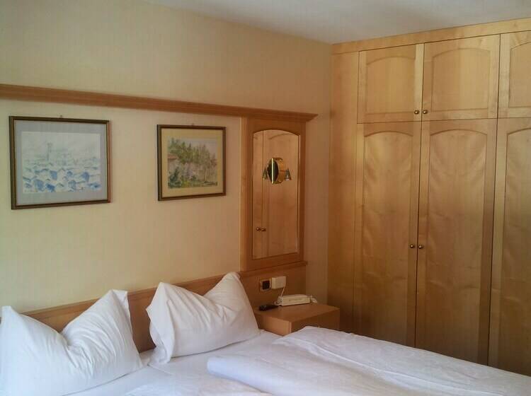 Номер Стандарт Вид на Горы, Chalet Brigitte B&b