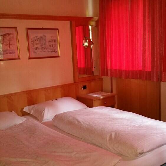 Номер Стандарт Вид на Горы, Chalet Brigitte B&b