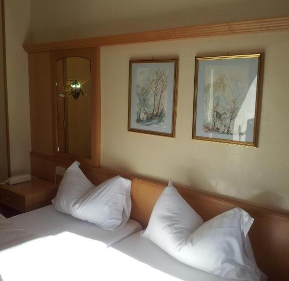 Номер Стандарт Вид на Горы, Chalet Brigitte B&b