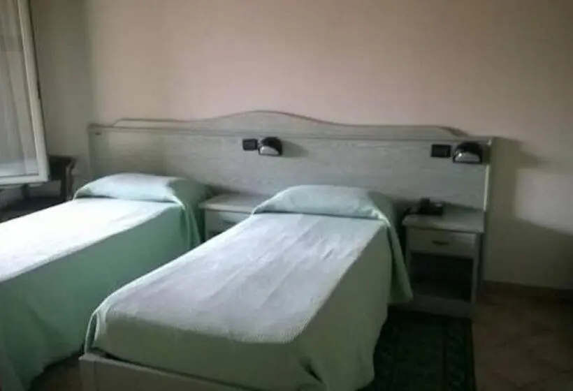 スタンダードルーム, Albergo Del Po