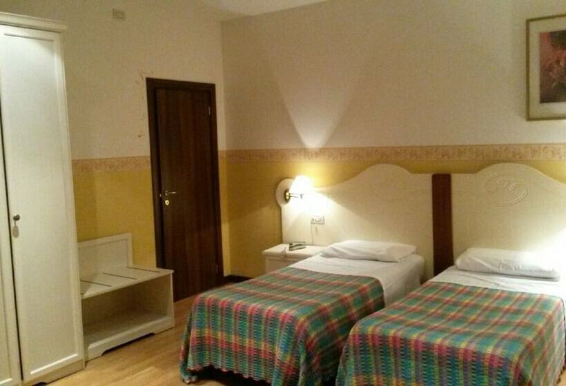 Standardrum, Albergo Ristorante Flora