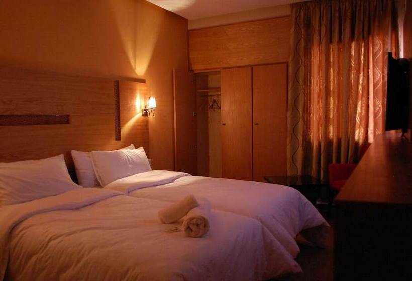 Chambre Standard, Vallee Ziz