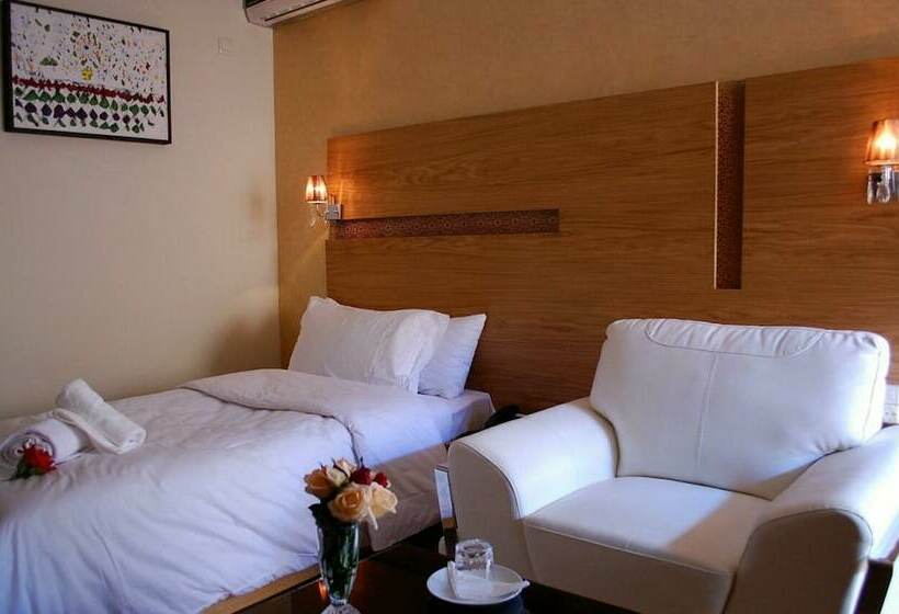 Chambre Standard, Vallee Ziz