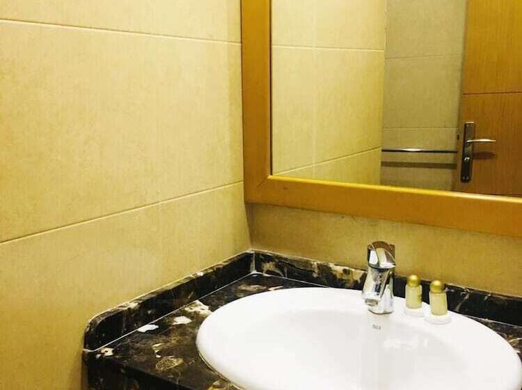 Chambre Standard, Vallee Ziz