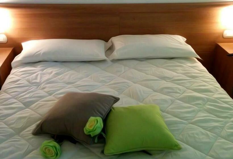 スタンダードルーム, Venere