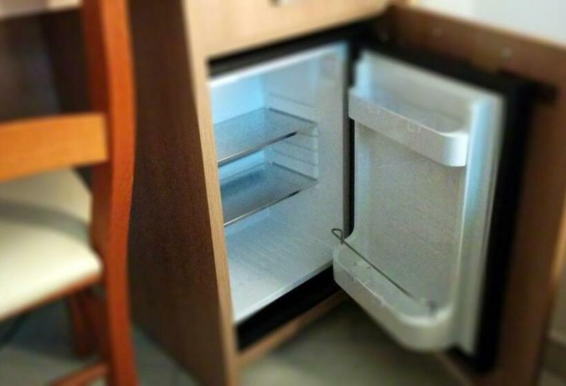 スタンダードルーム, Venere