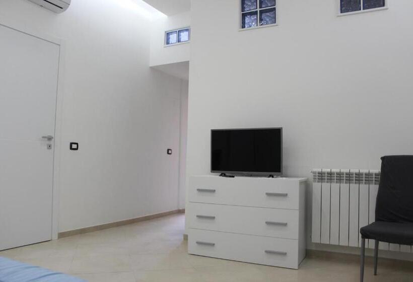 4인용 스탠다드 룸, Agorà Akrai B&b