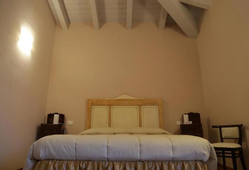 غرفة قياسية, B&b Il Canto Del Gallo