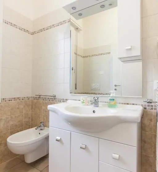 اتاق استاندارد سه نفره, Romagnabnb Il Passatore