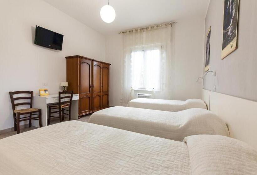 スタンダードトリプルルーム, Romagnabnb Il Passatore